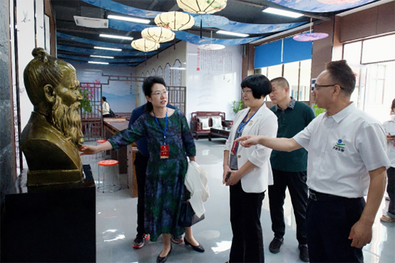 “邵陽紅”中醫藥膳科普教育研學(xué)基地在天香生物産業園啓動